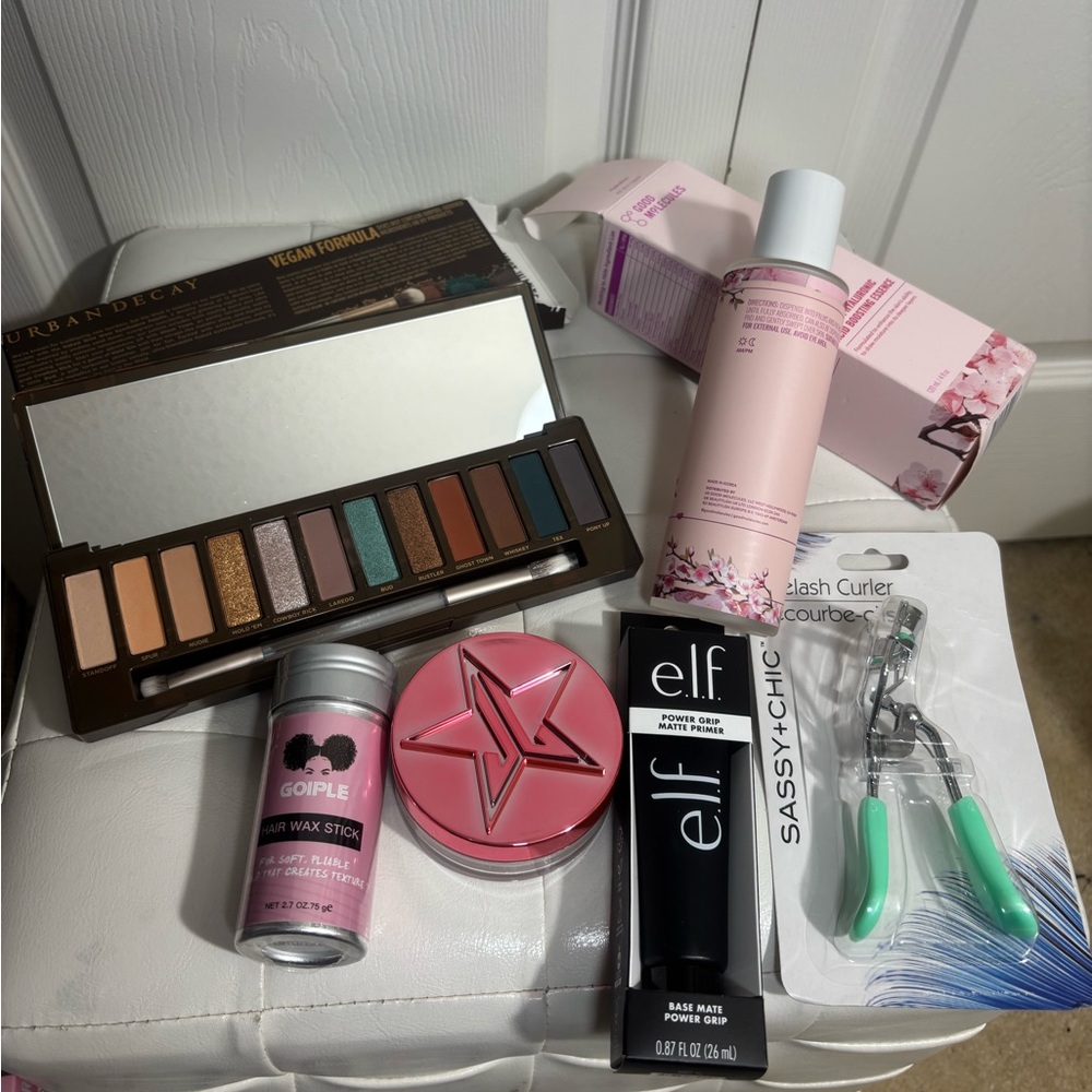 Urban Decay Eyeshadow Palette bundle